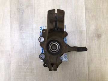 Кулак поворотний передн. прав. FORD FOCUS 10-18