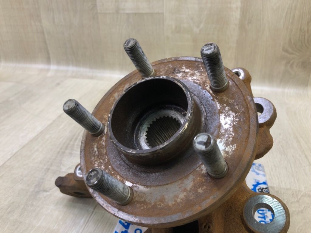 BV6Z-3K185-D | Кулак поворотный передн. прав. FORD FOCUS 10-18 - Фото 7