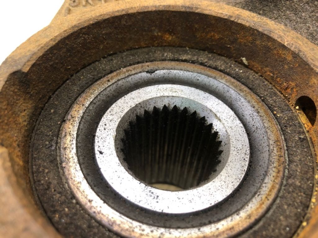 BV6Z-3K186-D | Кулак поворотний передн. лів. FORD FOCUS 10-18 - Фото 8