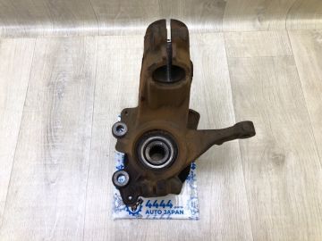 Кулак поворотний передн. прав. FORD ESCAPE 12-19