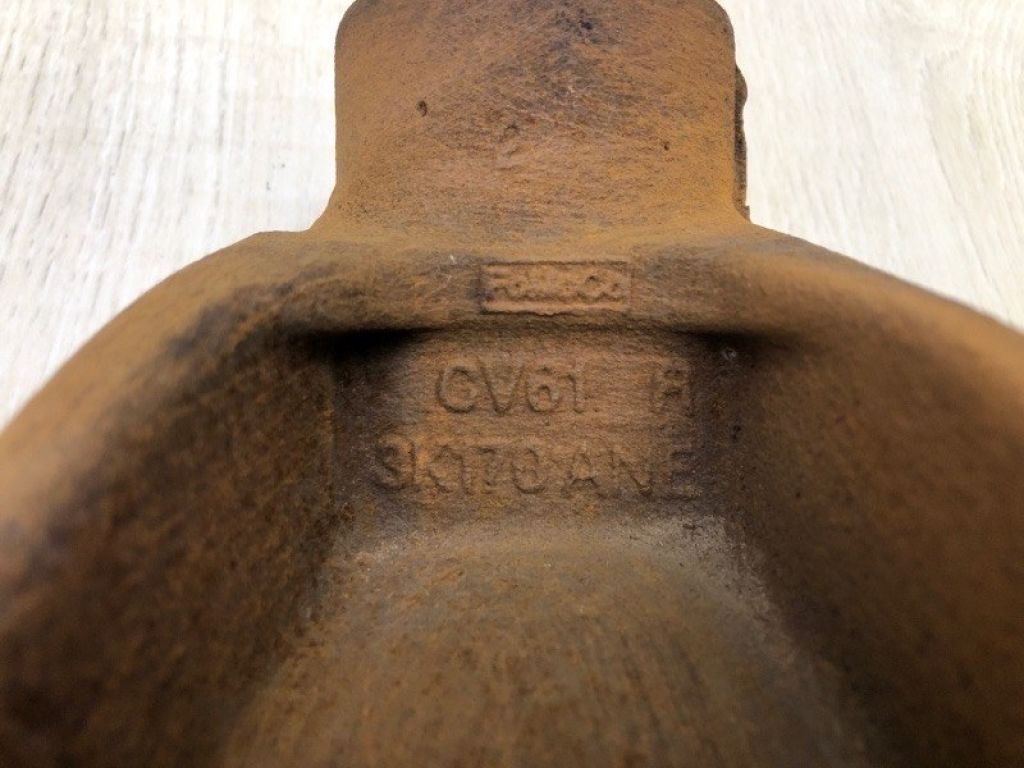 CV6Z-3K185-B | Кулак поворотний передн. прав. FORD ESCAPE 12-19 - Фото 9