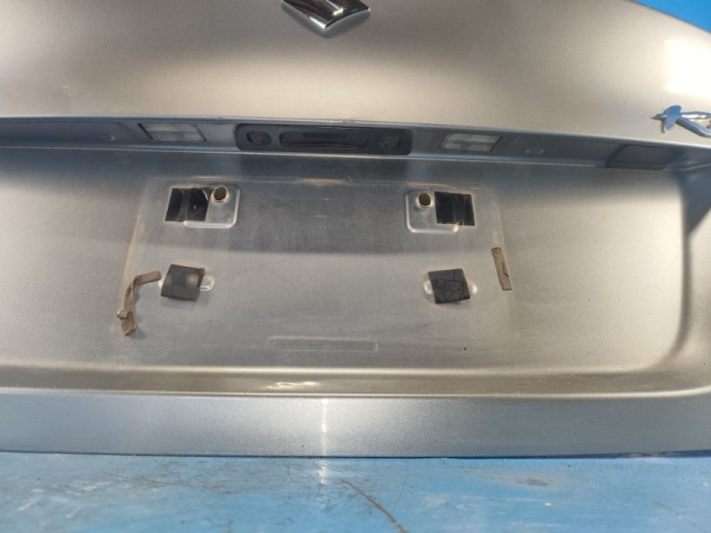 65700-57811 | Кришка багажника SUZUKI KIZASHI 09-14 - Фото 8