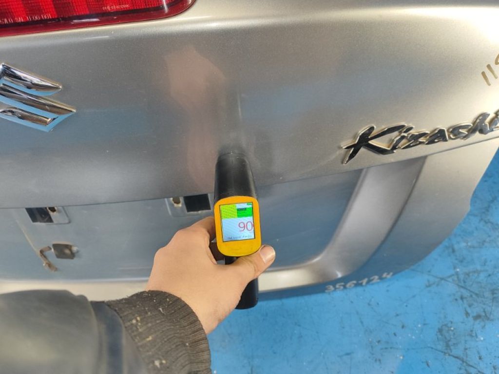 65700-57811 | Кришка багажника SUZUKI KIZASHI 09-14 - Фото 9