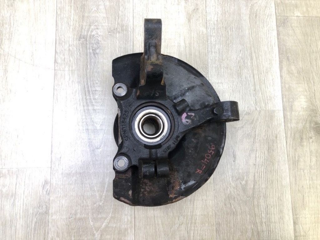 68088 498AC | Кулак поворотний передн. прав. JEEP COMPASS 06-16