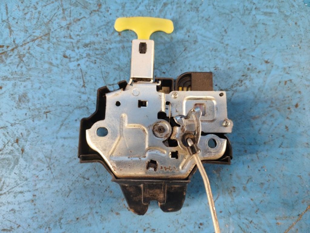 64600-06010 | Замок крышки багажника TOYOTA CAMRY 40 06-11 - Фото 3