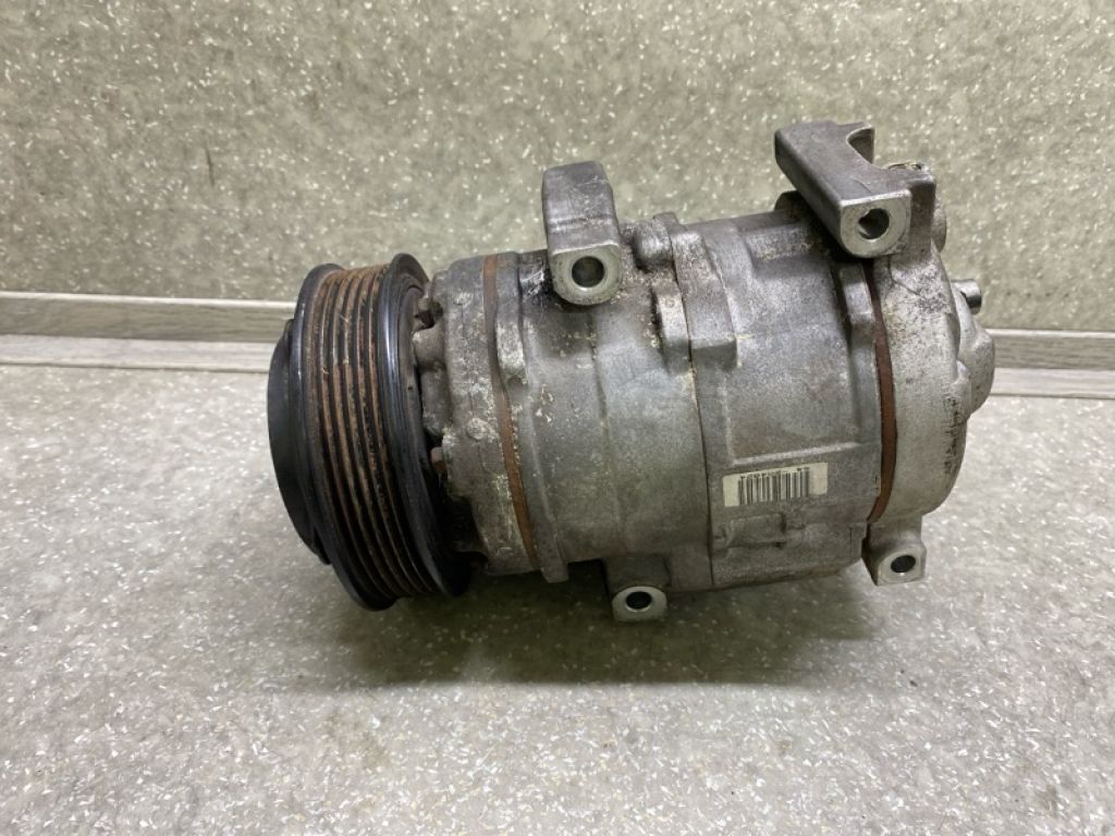 73111XA010 | Компресор кондиціонера SUBARU TRIBECA B10 07-13