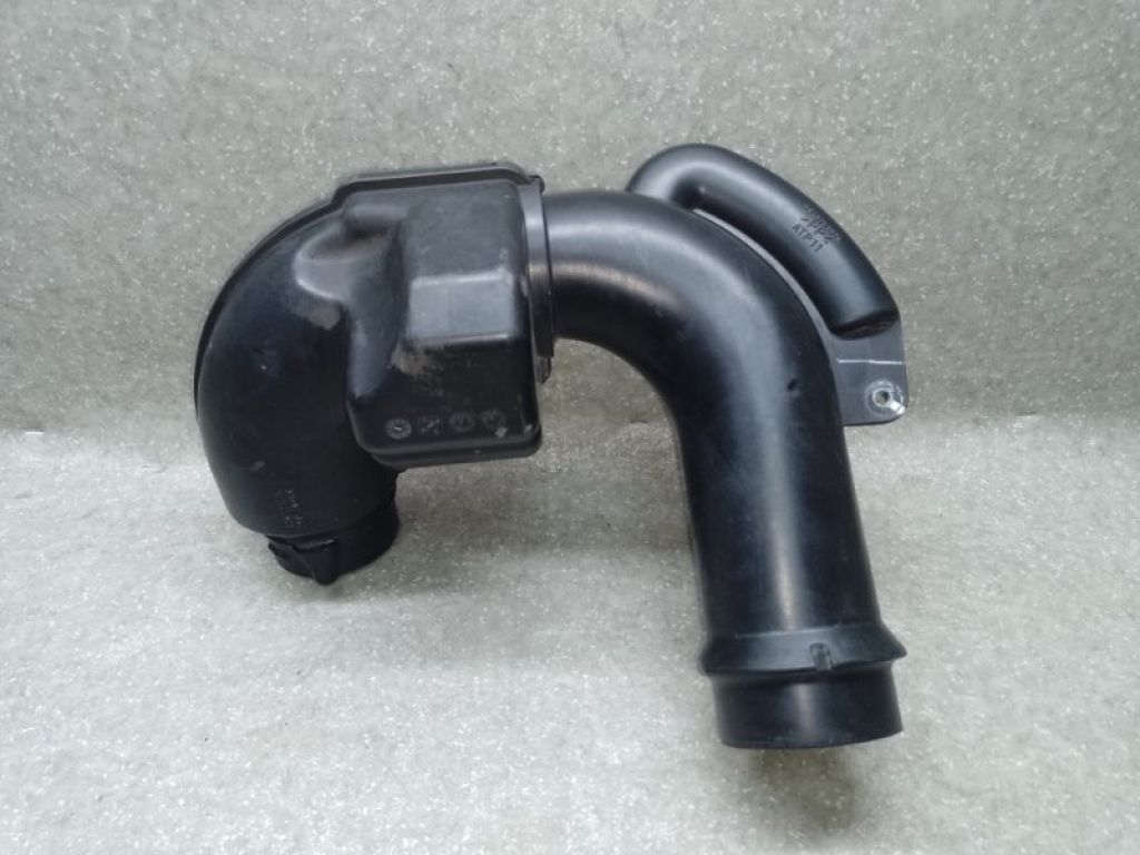 17250-RBA-000 | Резонатор повітряного фільтра ACURA TSX 04-08