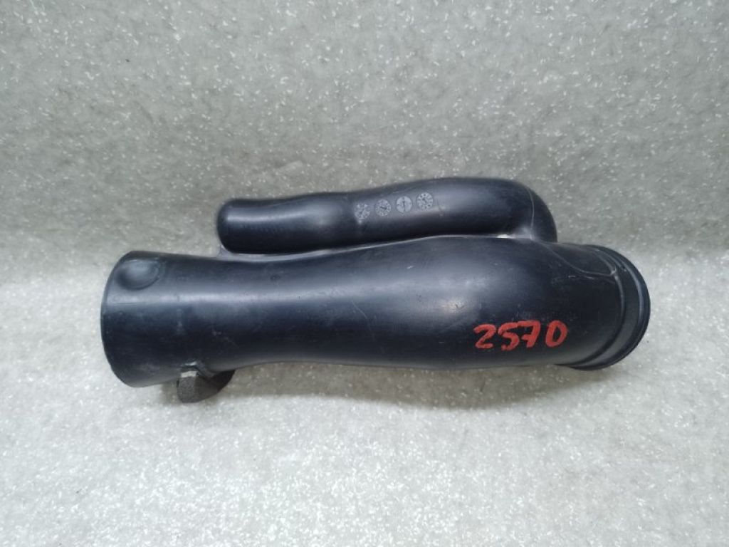 17253-RBA-000 | патрубок повітряного фільтра ACURA TSX 04-08