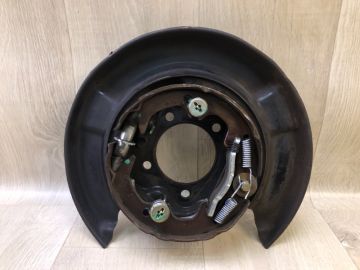 Гальмівний механізм задн. лів. TOYOTA CAMRY 30 02-06