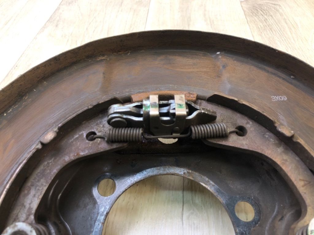 440103JA0C | Гальмівний механізм задн. лів. NISSAN PATHFINDER R52 12-21 - Фото 3