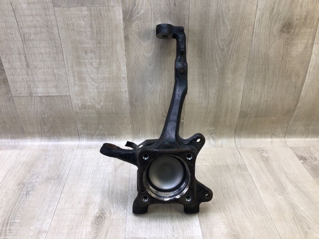 4321204050 | Кулак поворотний передн. лів. TOYOTA TACOMA 05-15