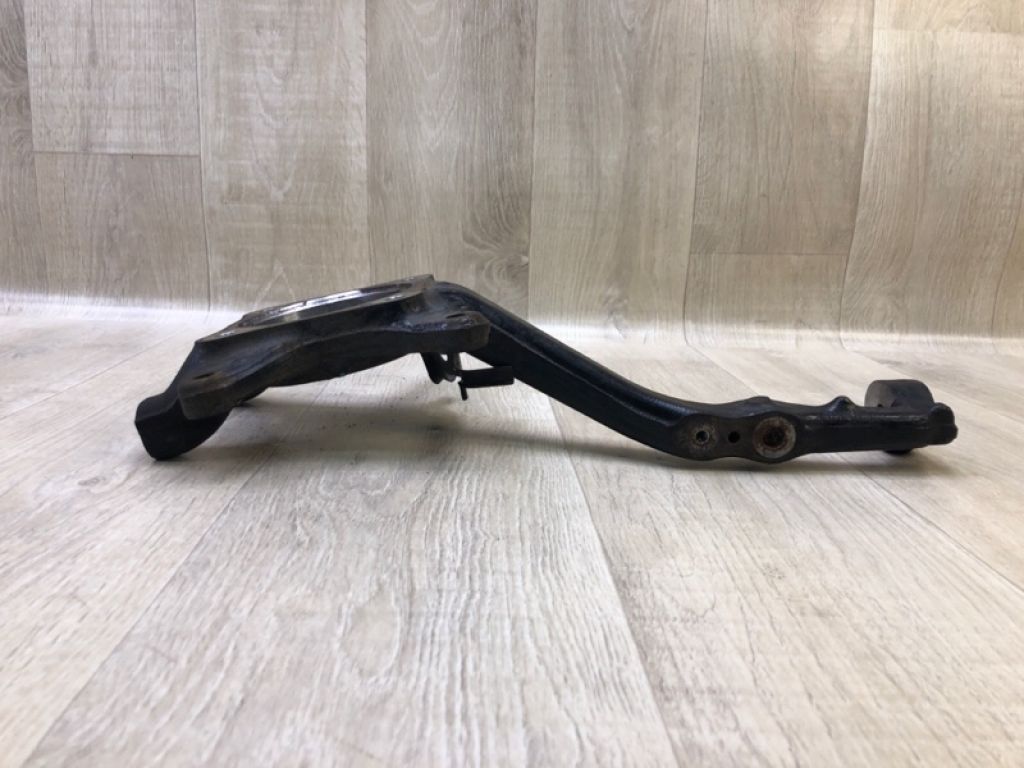 4321204050 | Кулак поворотний передн. лів. TOYOTA TACOMA 05-15 - Фото 3