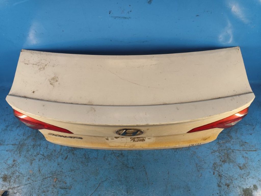 69200-C2010 | Крышка багажника HYUNDAI SONATA LF 2014- - Фото 2