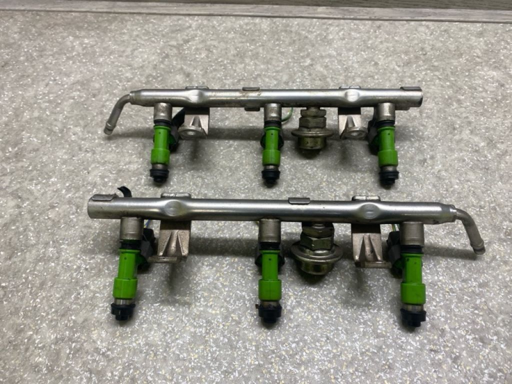 16611AA740 | Форсунка паливна SUBARU TRIBECA B10 07-13 - Фото 2