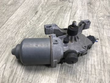 Моторчик стеклоочистителя передн. TOYOTA CAMRY 50 12-15