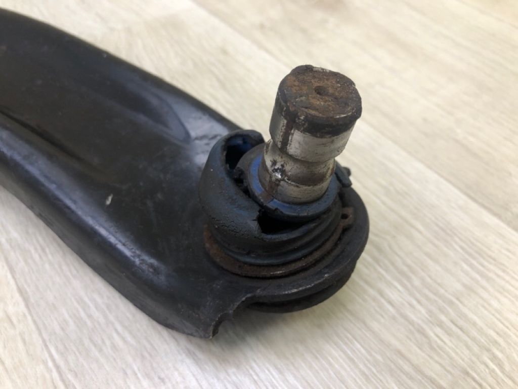 54500JG000 | Важіль передньої підвіски нижній прав. NISSAN ROGUE 08-15 - Фото 4