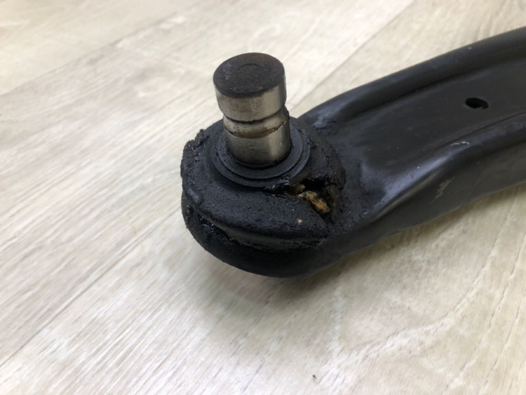 4013A279 | Важіль передньої підвіски нижній лів. MITSUBISHI OUTLANDER GF 12- - Фото 4