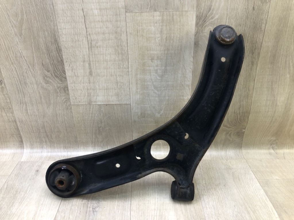 54501A7000 | Важіль передньої підвіски нижній прав. KIA FORTE YD 12- - Фото 2