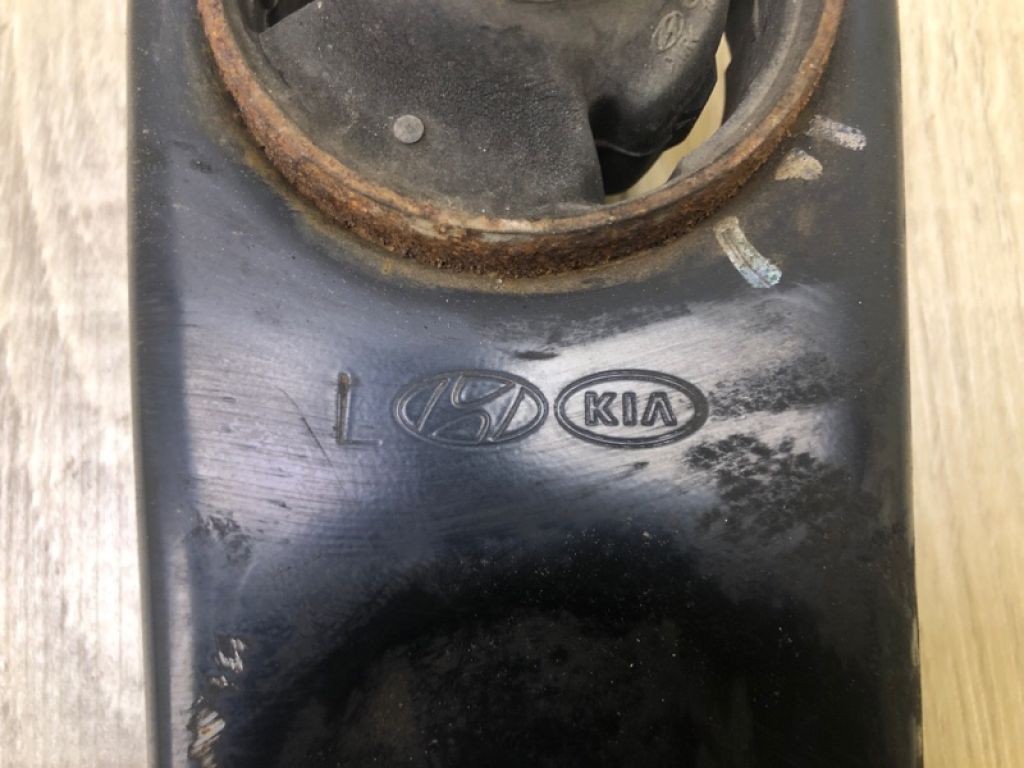 54500A7000 | Важіль передньої підвіски нижній лів. KIA FORTE YD 12- - Фото 3