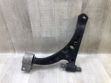 Важіль передньої підвіски нижній лів. CHEVROLET CRUZE 15-