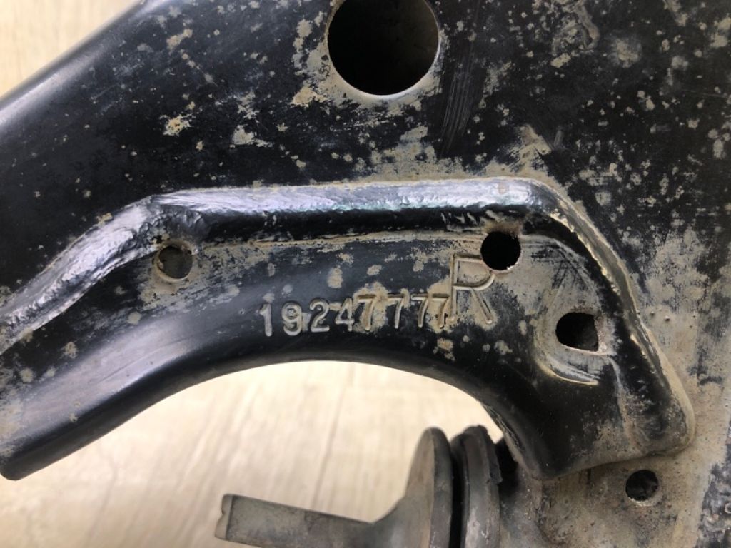 39089343 | Важіль передньої підвіски нижній прав. CHEVROLET CRUZE 15- - Фото 3