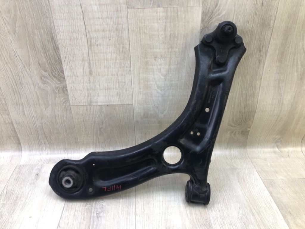 5C0 407 151 B | Важіль передньої підвіски нижній лів. VOLKSWAGEN JETTA USA 10-17