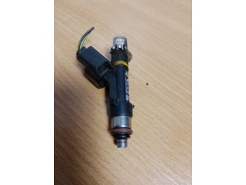 Форсунка топливная MAZDA 6 GG 02-07