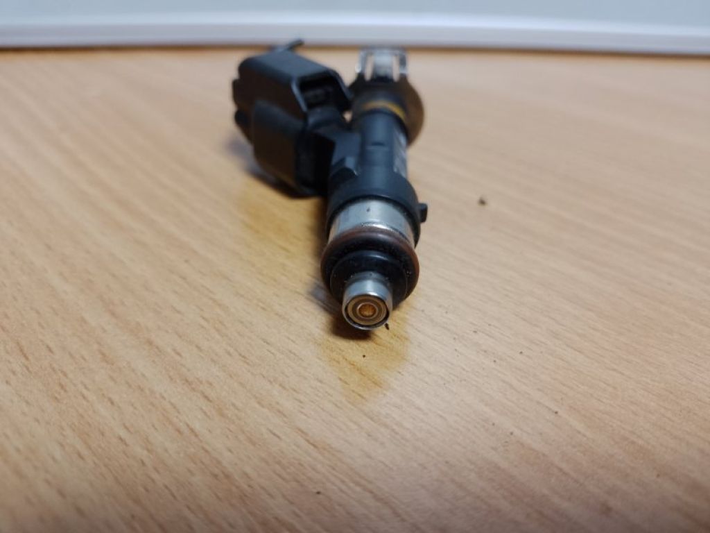 Форсунка топливная MAZDA 6 GG 02-07 - Фото 3