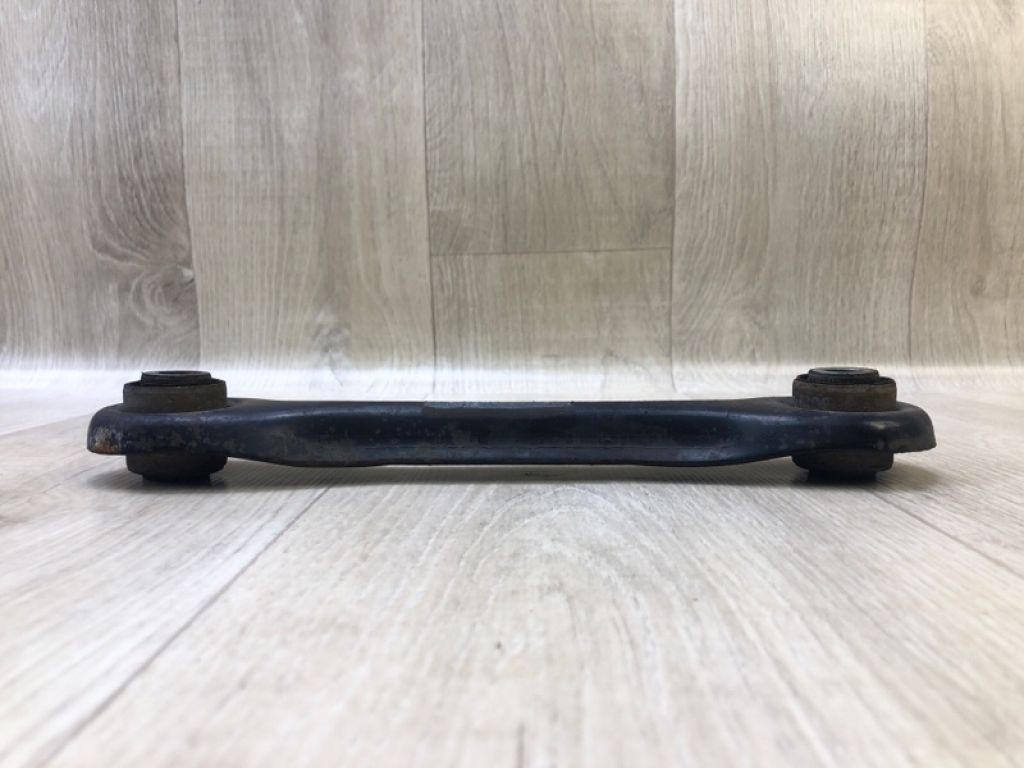 BV6Z-5500-D | Рычаг задней подвески поперечный нижний прав. FORD FOCUS 10-18 - Фото 3