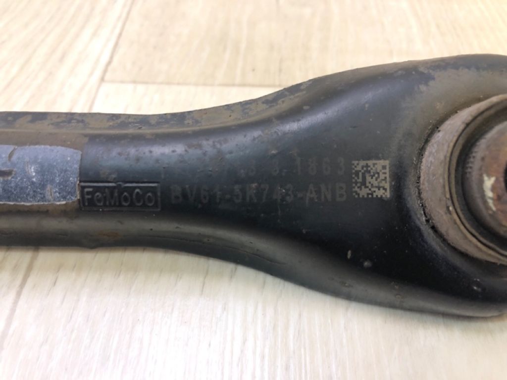 BV6Z-5500-D | Рычаг задней подвески поперечный нижний прав. FORD FOCUS 10-18 - Фото 4