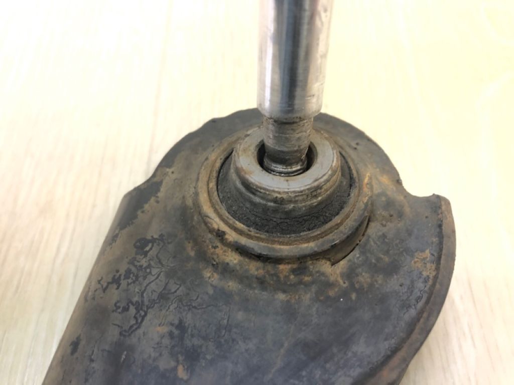 551A03JA0A | Важіль задньої підвіски нижній поперечний прав. NISSAN PATHFINDER R52 12-21 - Фото 6