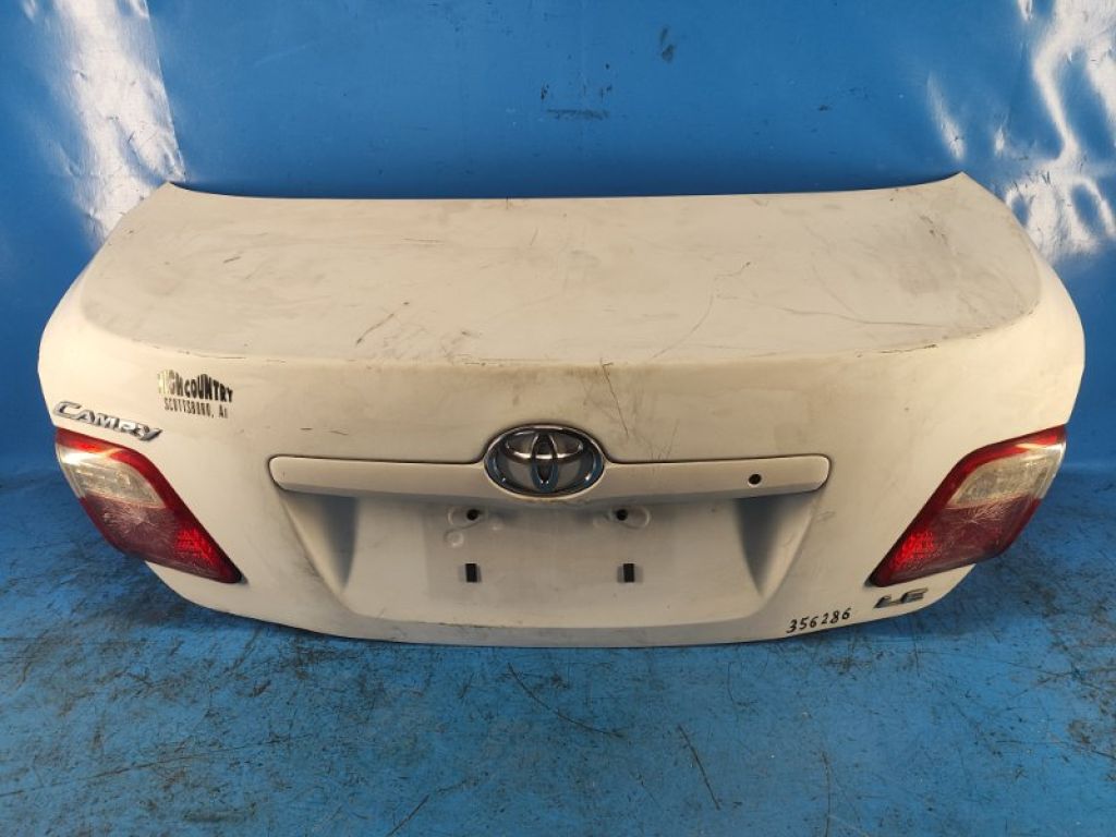 6440106280 | Крышка багажника TOYOTA CAMRY 40 06-11