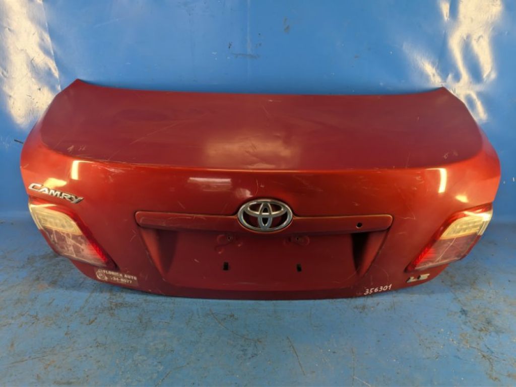 6440106280 | Крышка багажника TOYOTA CAMRY 40 06-11