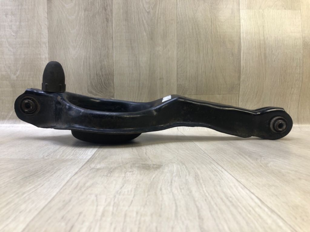 BV6Z-5500-C | Важіль задньої підвіски нижній поперечний прав. FORD FOCUS 10-18 - Фото 3