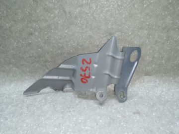 Кронштейн крила передн. прав. ACURA TSX 04-08