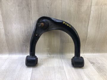 Рычаг передней подвески верхний прав. TOYOTA TACOMA 05-15