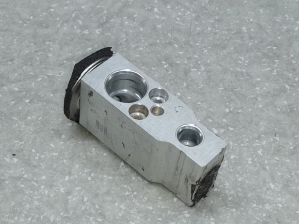 80221-SEA-G43 | Клапан кондиціонера ACURA TSX 04-08