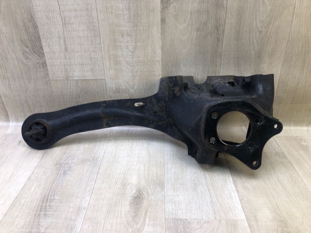 BV6Z-5A968-B | Рычаг задней подвески продольный прав. FORD FOCUS 10-18