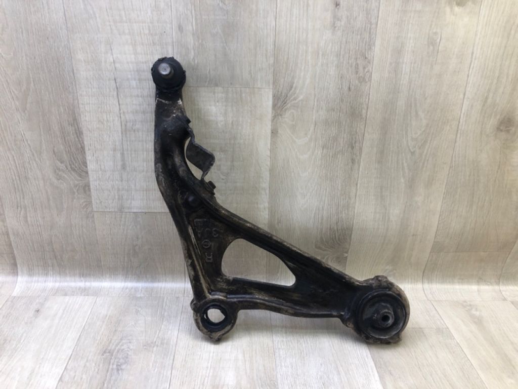 545003JA0A | Важіль передньої підвіски нижній прав. NISSAN PATHFINDER R52 12-21