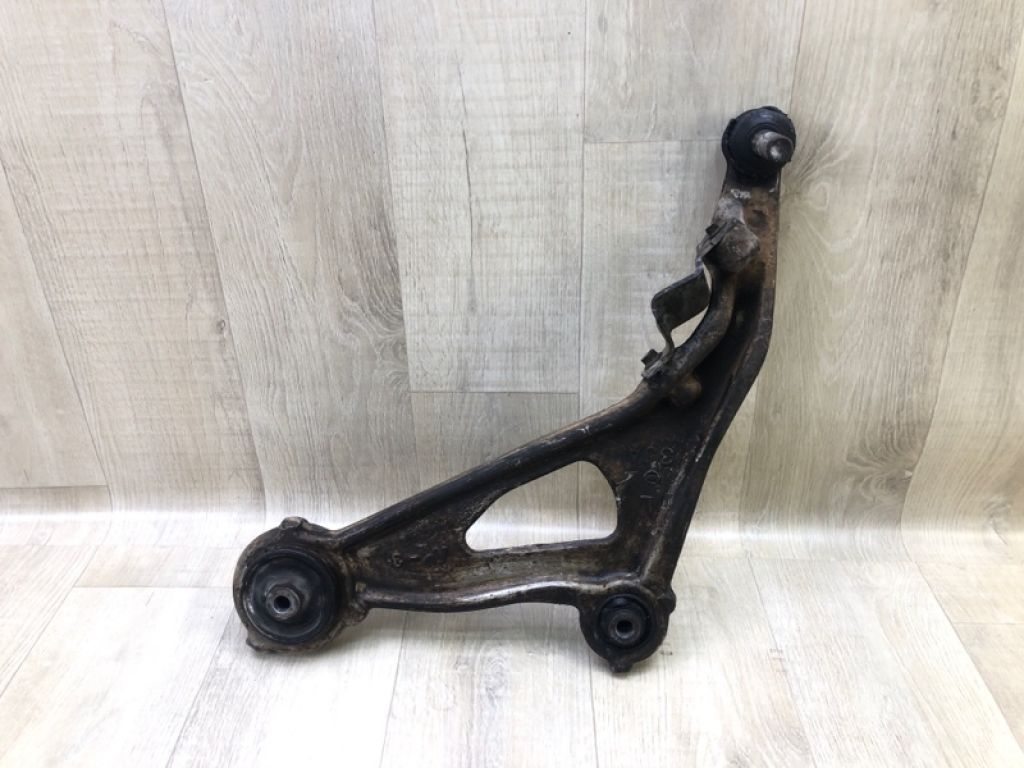 545013JA0A | Важіль передньої підвіски нижній лів. NISSAN PATHFINDER R52 12-21