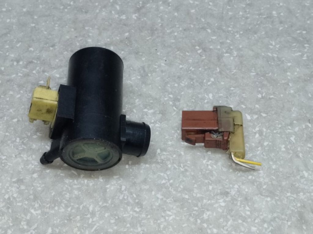 76806-SL0-E11 | Насос омывателя стекла передн. ACURA TSX 04-08 - Фото 2