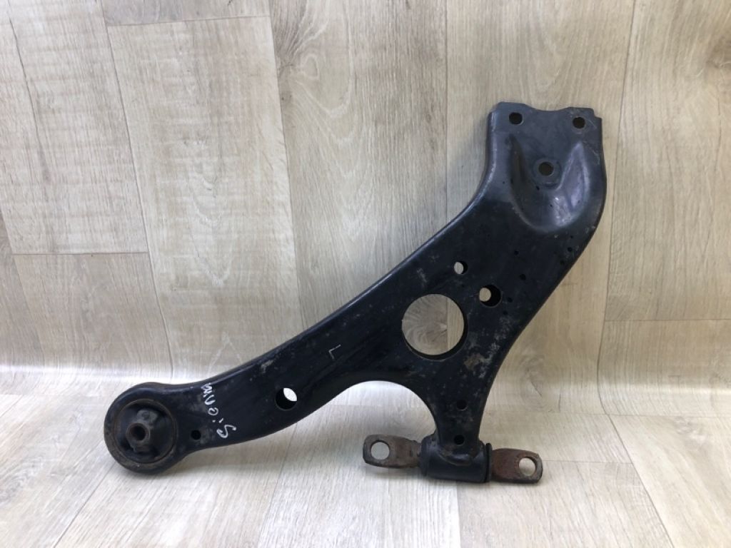 4806908040 | Рычаг передней подвески нижний лев. TOYOTA SIENNA 11-16