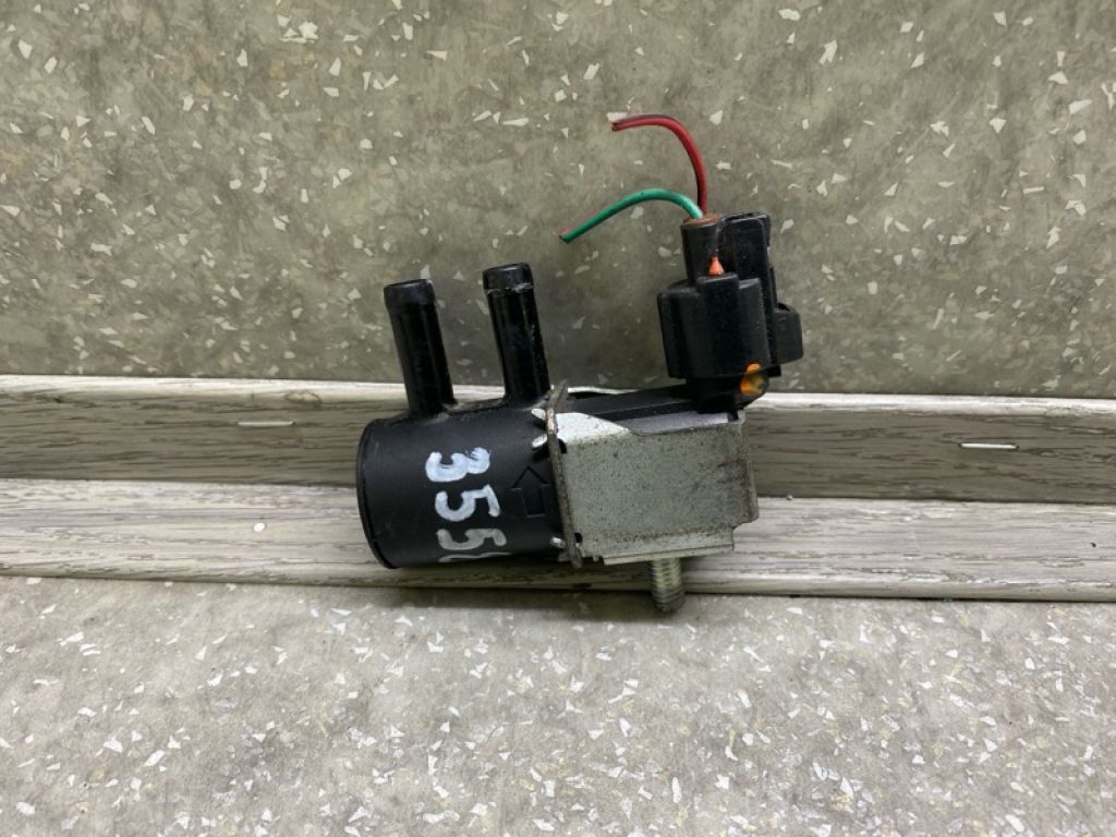 16131AA070 | Клапан електромагнітний (вакуумний) SUBARU LEGACY 09-15 BM