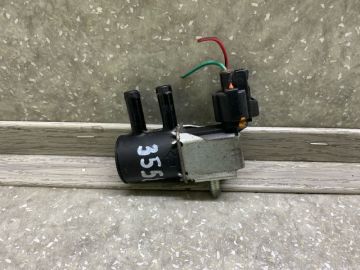 Клапан електромагнітний (вакуумний) SUBARU LEGACY 09-15 BM