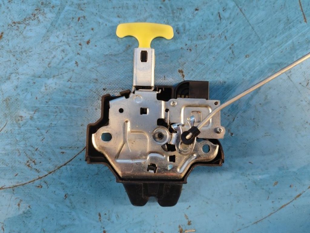 64600-06010 | Замок кришки багажника TOYOTA CAMRY 40 06-11 - Фото 3