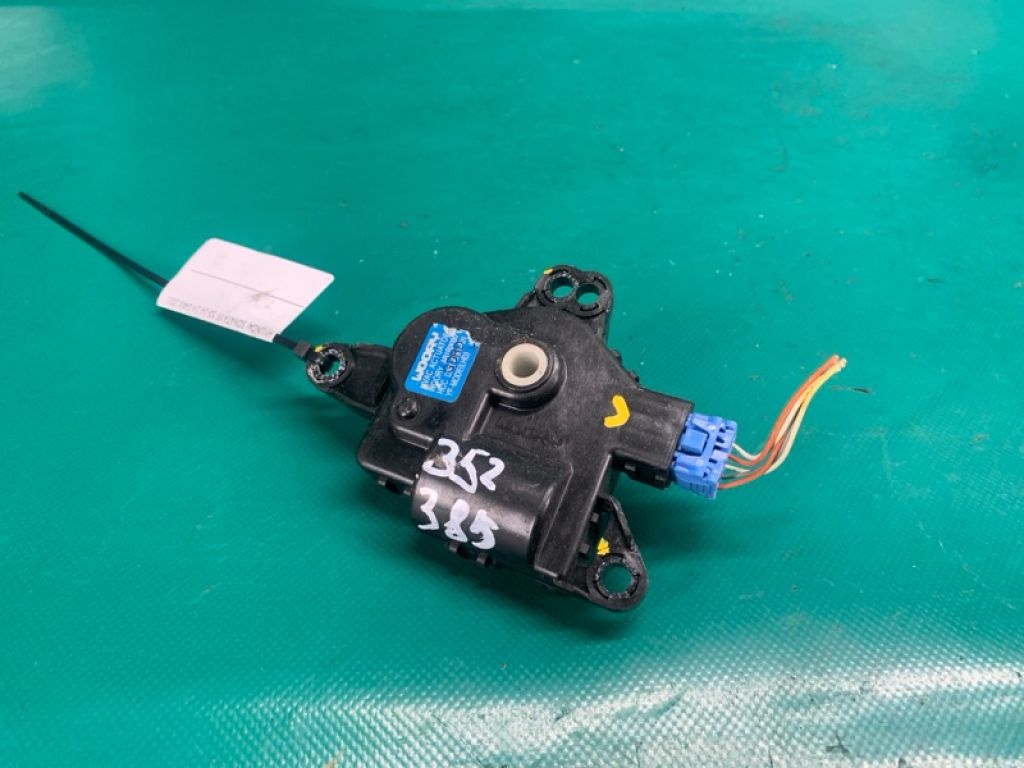 97157-3SAA0 | Моторчик заслінки пічки HYUNDAI SONATA YF 10-14 - Фото 2