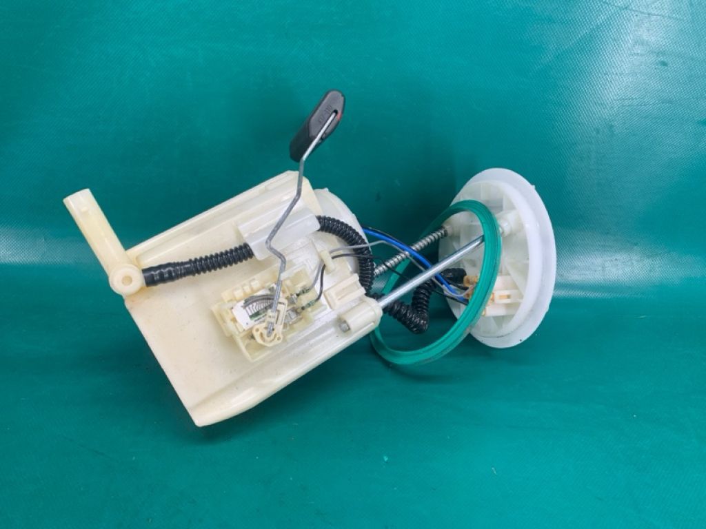 31110-4R500 | паливний насос HYUNDAI SONATA YF 10-14 - Фото 4