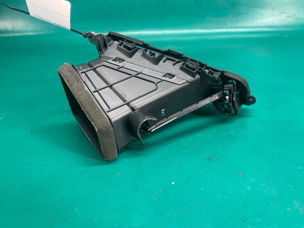 97480-3S101YE3 | Дефлектор повітряний лів. HYUNDAI SONATA YF 10-14 - Фото 3