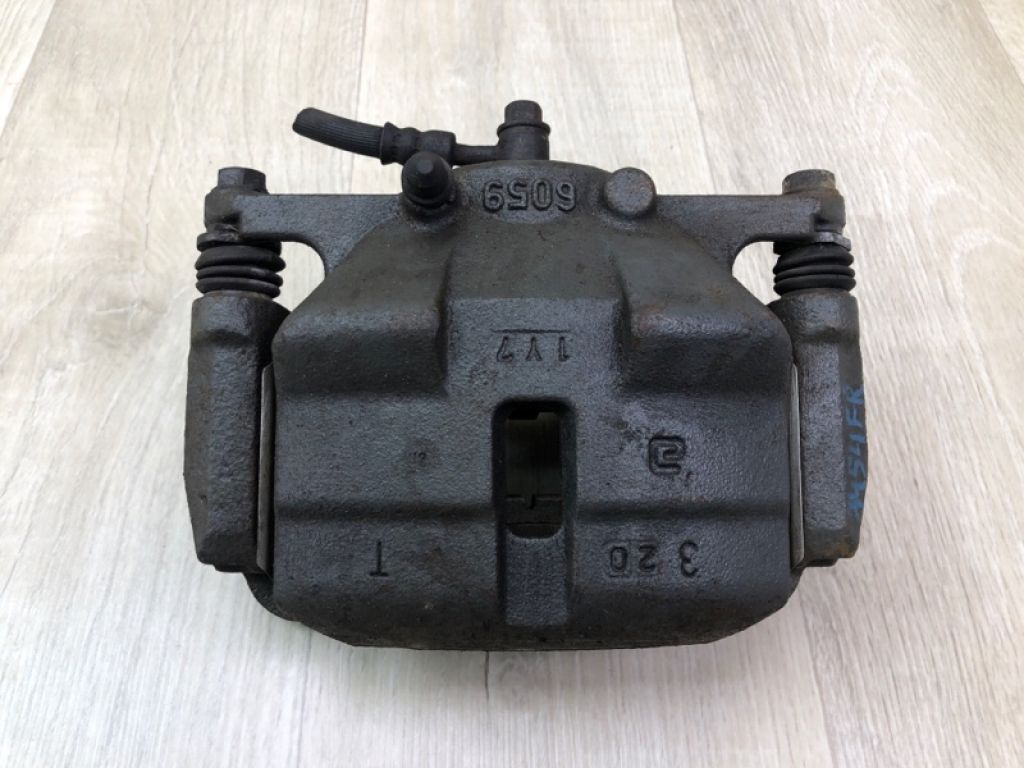 41001-JE00A | Супорт гальмівний передн. прав. NISSAN ROGUE 08-15