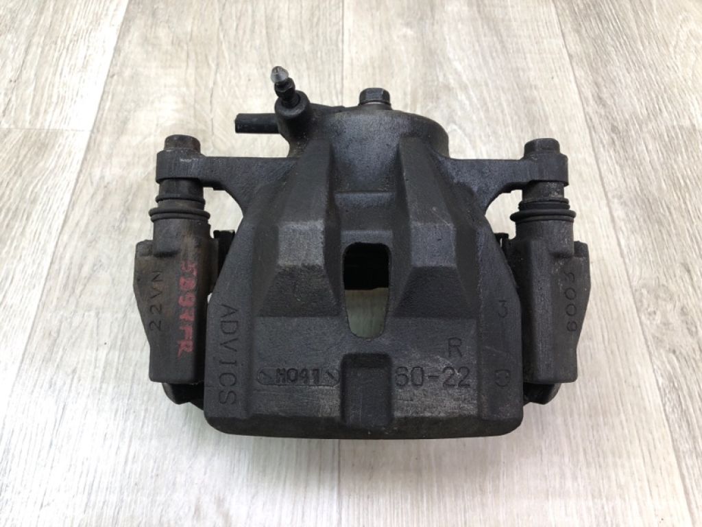 47730-02400 | Супорт гальмівний передн. прав. TOYOTA COROLLA 150 06-13